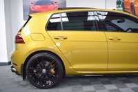 USED 2018 68 VOLKSWAGEN GOLF 2.0 R TSI DSG 5d 306 BHP PAN ROOF / REMUS EXHAUST