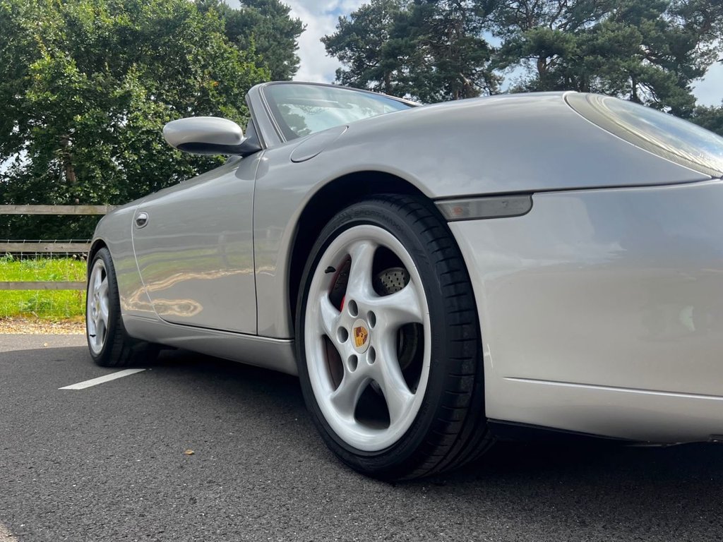 USED 2000 V PORSCHE 911 CARRERA 2 CABRIOLET 3.4 // Manual // px swap 