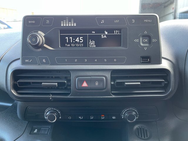 2019 VAUXHALL COMBO VAN - Photo 12