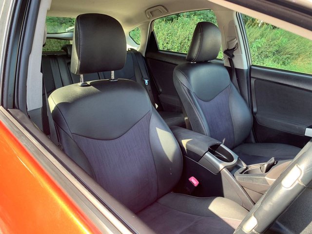View our TOYOTA PRIUS