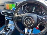USED 2021 11 MG MG HS 1.5 EXCLUSIVE DCT 5d 160 BHP 