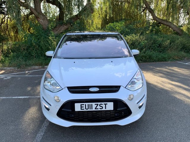 View our FORD S-MAX