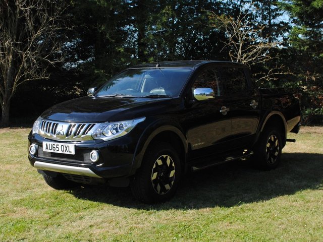 2015 65 Mitsubishi L200 2.4 DI-D 4X4 BARBARIAN DCB 178 BHP