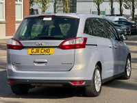 USED 2011 11 FORD GRAND C-MAX 2.0 TITANIUM TDCI 5d 138 BHP FRONT AND REAR PARKING SENSORS +  CRUISE CONTROL +  DAB RADIO +  AUX +  BLUETOOTH +  DUAL ZONE CLIMATE CONTROL +  FRONT SCREEN DEFOGGER +  AUTO RETRACTABLE MIRRORS +  KEY LESS START +  16 INCH ALLOY WHEELS +