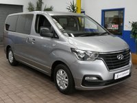 USED 2019 19 HYUNDAI i800 2.5 CRDI SE NAV 5d 134 BHP 8 SEATS SAT NAV HEATED SEATS PARKING SENSORS 1 OWNER HYUNDAI WARRANTY TILL MARCH 2024