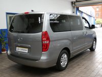 USED 2019 19 HYUNDAI i800 2.5 CRDI SE NAV 5d 134 BHP 8 SEATS SAT NAV HEATED SEATS PARKING SENSORS 1 OWNER HYUNDAI WARRANTY TILL MARCH 2024