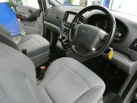 USED 2019 19 HYUNDAI i800 2.5 CRDI SE NAV 5d 134 BHP 8 SEATS SAT NAV HEATED SEATS PARKING SENSORS 1 OWNER HYUNDAI WARRANTY TILL MARCH 2024
