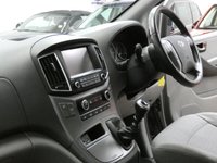 USED 2019 19 HYUNDAI i800 2.5 CRDI SE NAV 5d 134 BHP 8 SEATS SAT NAV HEATED SEATS PARKING SENSORS 1 OWNER HYUNDAI WARRANTY TILL MARCH 2024