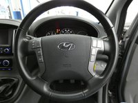 USED 2019 19 HYUNDAI i800 2.5 CRDI SE NAV 5d 134 BHP 8 SEATS SAT NAV HEATED SEATS PARKING SENSORS 1 OWNER HYUNDAI WARRANTY TILL MARCH 2024