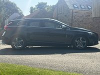 USED 2014 14 VOLVO V40 1.6 D2 (115) R DESIGN 5dr 6 Speed Manual (Sports Styling, Heated Suede/Leather Seats, Dual Climate, DAB, Digital Cockpit) !! NATIONWIDE DELIVERY AVAILABLE !!