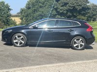USED 2014 14 VOLVO V40 1.6 D2 (115) R DESIGN 5dr 6 Speed Manual (Sports Styling, Heated Suede/Leather Seats, Dual Climate, DAB, Digital Cockpit) !! NATIONWIDE DELIVERY AVAILABLE !!