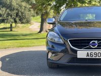 USED 2014 14 VOLVO V40 1.6 D2 (115) R DESIGN 5dr 6 Speed Manual (Sports Styling, Heated Suede/Leather Seats, Dual Climate, DAB, Digital Cockpit) !! NATIONWIDE DELIVERY AVAILABLE !!