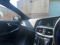 USED 2014 14 VOLVO V40 1.6 D2 (115) R DESIGN 5dr 6 Speed Manual (Sports Styling, Heated Suede/Leather Seats, Dual Climate, DAB, Digital Cockpit) !! NATIONWIDE DELIVERY AVAILABLE !!