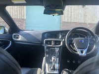 USED 2014 14 VOLVO V40 1.6 D2 (115) R DESIGN 5dr 6 Speed Manual (Sports Styling, Heated Suede/Leather Seats, Dual Climate, DAB, Digital Cockpit) !! NATIONWIDE DELIVERY AVAILABLE !!