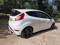 USED 2017 17 FORD FIESTA 1.6 ST-2 3d 180 BHP ZERO DEPOSIT FINANCE AVAILABLE