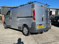 USED 2010 60 RENAULT TRAFIC 2.0 LL29 DCI S/R 115 BHP ROOF RACK, SECURITY LOCKS, LADDER