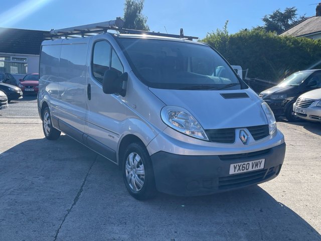 2010 60 Renault Trafic 2.0 LL29 DCI S/R 115 BHP