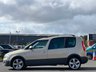 USED 2011 11 SKODA ROOMSTER 1.2 SCOUT TSI DSG 5d 103 BHP FULL SERVICE RECORD +  REAR PARKING SENSORS +  PANORAMIC ROOF +  AIR CONDITIONER +  TRACTION CONTROL +  AUX +  PRIVACY GLASS +  17 INCH ALLOY WHEELS +