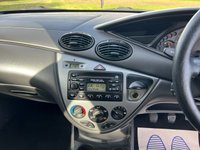 USED 2003 03 FORD FOCUS 1.6 LX 5d 99 BHP 