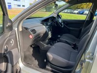 USED 2003 03 FORD FOCUS 1.6 LX 5d 99 BHP 