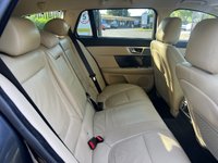 USED 2015 15 JAGUAR XF 2.2 D LUXURY SPORTBRAKE 5d 200 BHP 