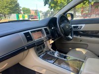 USED 2015 15 JAGUAR XF 2.2 D LUXURY SPORTBRAKE 5d 200 BHP 
