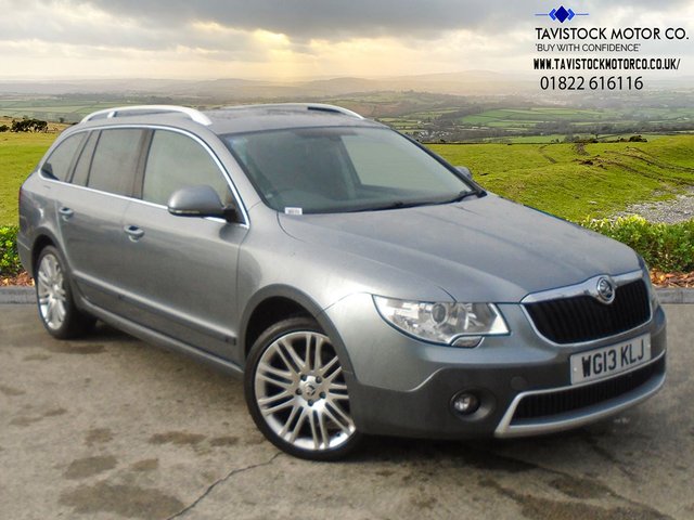 View our Skoda Superb range