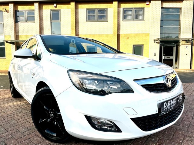 2010 10 Vauxhall Astra 1.7 SRI CDTI 5d 108 BHP