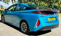 USED 2018 18 TOYOTA PRIUS 1.8 PHEV EXCEL 5d 121 BHP SATELLITE NAVIGATION REAR PARK CAMERA FULL SERVICE HISTORY