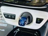 USED 2018 18 TOYOTA PRIUS 1.8 PHEV EXCEL 5d 121 BHP SATELLITE NAVIGATION REAR PARK CAMERA FULL SERVICE HISTORY