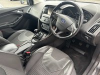 USED 2015 15 FORD FOCUS 1.5 TITANIUM X 5d 180 BHP HEATED FRONT WINDSCREEN - HEATED SEATS - FRONT AND REAR PARK ASSIST - BLUETOOTH HANDSFREE - NAVIGATION SYSTEM