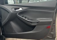 USED 2015 15 FORD FOCUS 1.5 TITANIUM X 5d 180 BHP HEATED FRONT WINDSCREEN - HEATED SEATS - FRONT AND REAR PARK ASSIST - BLUETOOTH HANDSFREE - NAVIGATION SYSTEM