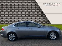 USED 2013 63 JAGUAR XF 2.2 D LUXURY 4d 200 BHP LOW MILES/HEATED FRONT SCREEN