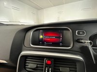 USED 2017 17 VOLVO V40 2.0 T2 R-DESIGN NAV PLUS 5d 120 BHP WITH THE ADDITION OF PARKING SENSORS. THIS HAS A GREAT SERVICE RECORD JUST BEEN SERVICED