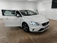 USED 2017 17 VOLVO V40 2.0 T2 R-DESIGN NAV PLUS 5d 120 BHP WITH THE ADDITION OF PARKING SENSORS. THIS HAS A GREAT SERVICE RECORD JUST BEEN SERVICED