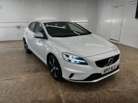 USED 2017 17 VOLVO V40 2.0 T2 R-DESIGN NAV PLUS 5d 120 BHP WITH THE ADDITION OF PARKING SENSORS. THIS HAS A GREAT SERVICE RECORD JUST BEEN SERVICED