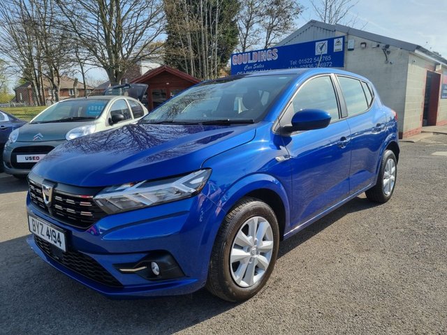 View our DACIA SANDERO