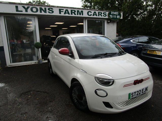2022 22 Fiat 500e RED 3d 94 BHP ALL ELECTRIC AUTOMATIC