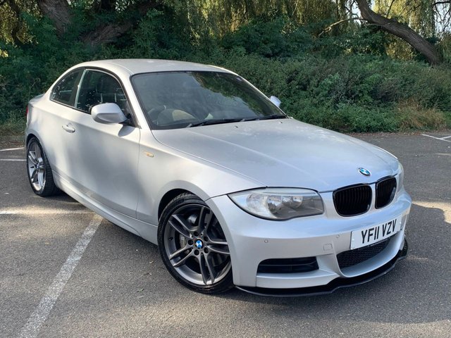 2011 11 BMW 1 Series 3.0 135I M SPORT BLACK FRIDAY SAVING £1735