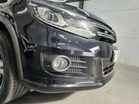 USED 2013 13 VOLKSWAGEN TIGUAN 2.0 R LINE TDI BLUEMOTION TECH 4MOTION DSG 5d 139 BHP Bluetooth,Parking Sensors,DAB