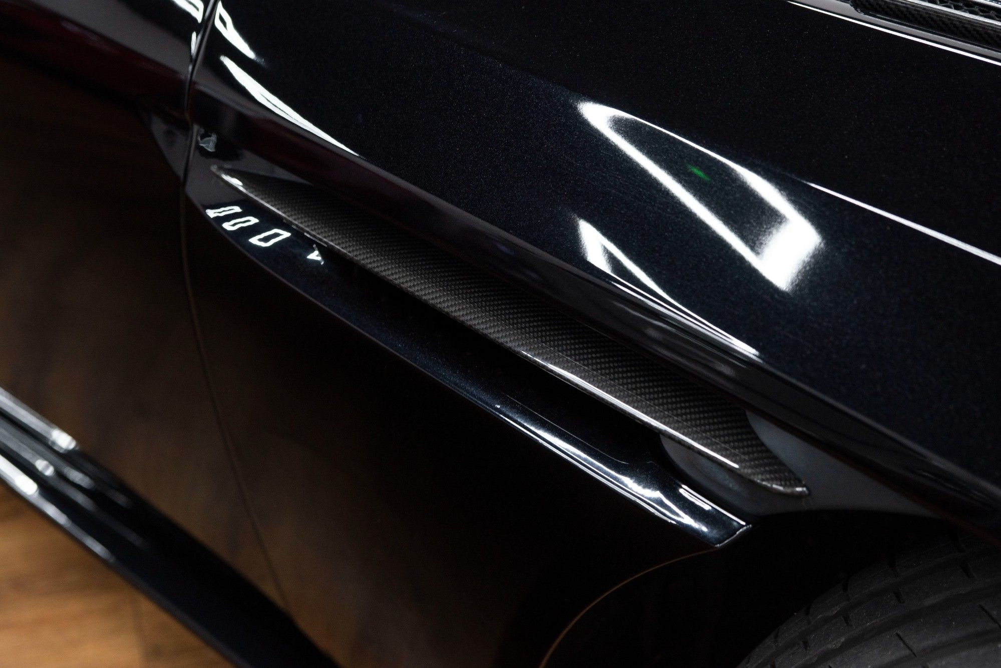 USED 2018 68 ASTON MARTIN DB11 5.2 AMR V12 2d 631 BHP 