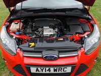 USED 2014 14 FORD FOCUS 1.0 ZETEC NAVIGATOR 5d 124 BHP www.suffolkcarcentre.co.uk - Located at Lowestoft