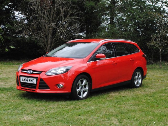 2014 14 Ford Focus 1.0 ZETEC NAVIGATOR 5d 124 BHP