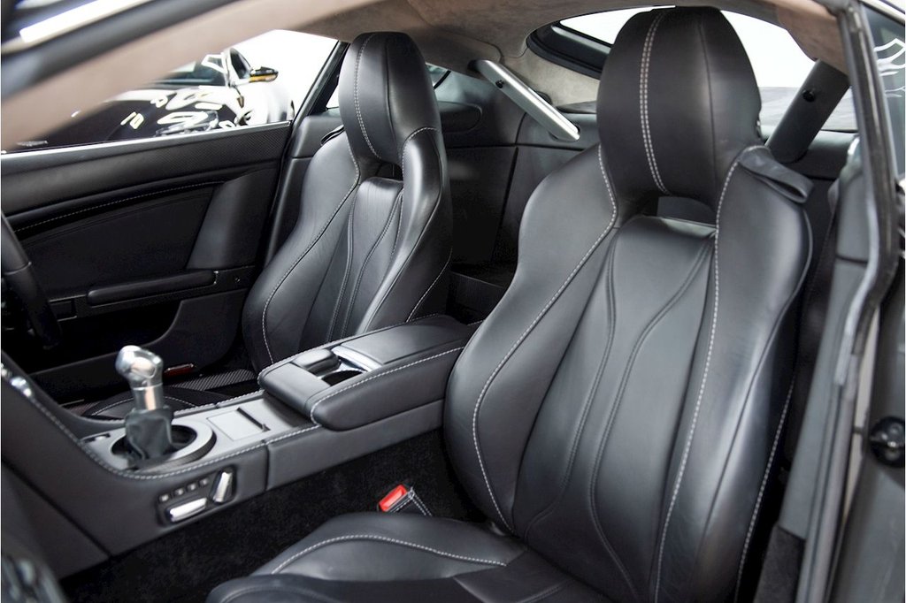 USED 2013 13 ASTON MARTIN VANTAGE 5.9 V12 3d 510 BHP LOW MILES | FULL HISTORY