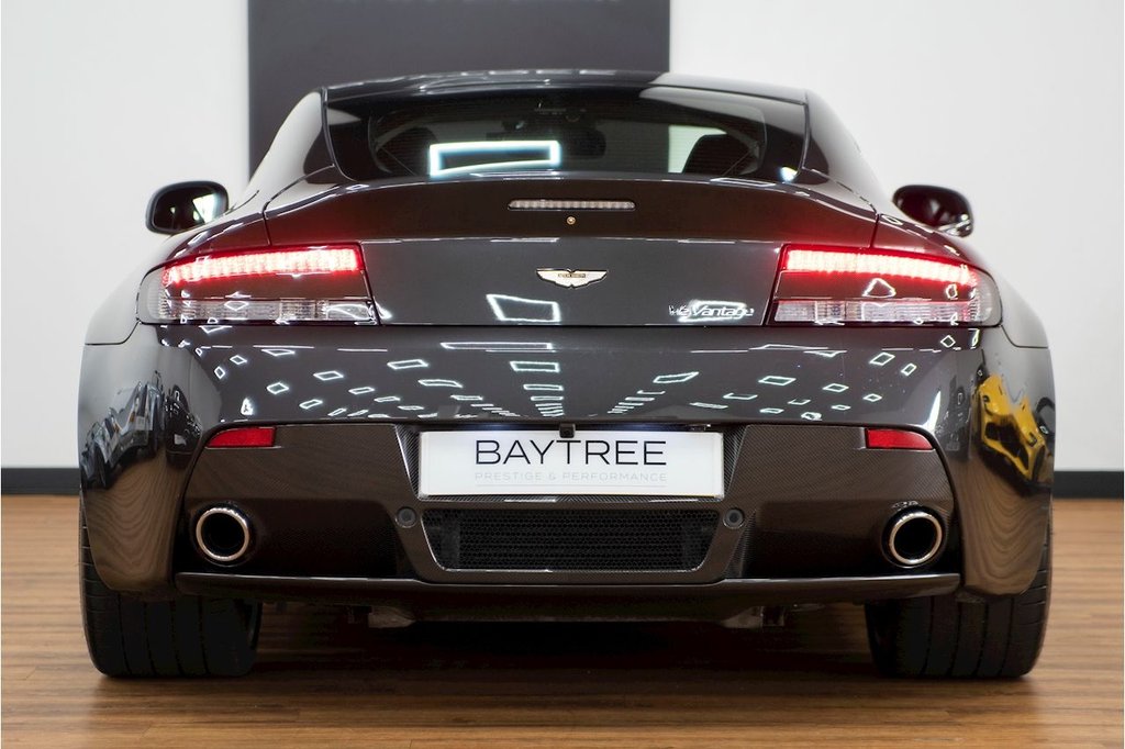 USED 2013 13 ASTON MARTIN VANTAGE 5.9 V12 3d 510 BHP LOW MILES | FULL HISTORY