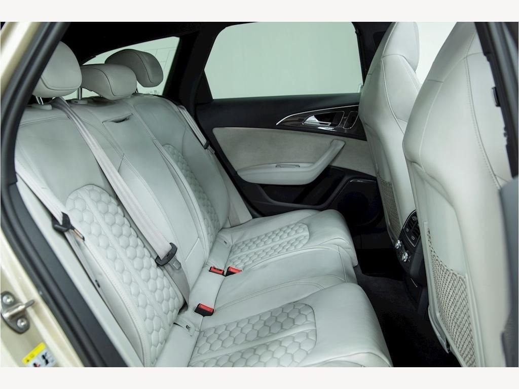 USED 2018 67 AUDI A6 4.0 RS6 PLUS AVANT TFSI QUATTRO 5d 597 BHP EXCLUSIVE PAINT | PAN ROOF