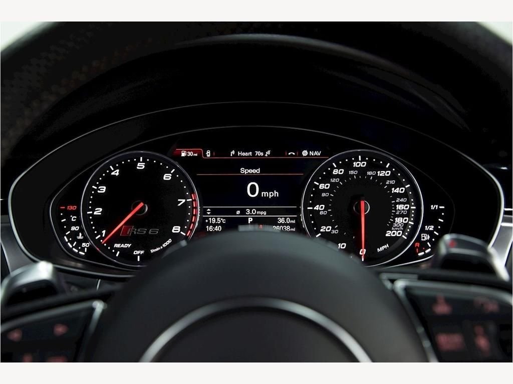 USED 2018 67 AUDI A6 4.0 RS6 PLUS AVANT TFSI QUATTRO 5d 597 BHP EXCLUSIVE PAINT | PAN ROOF
