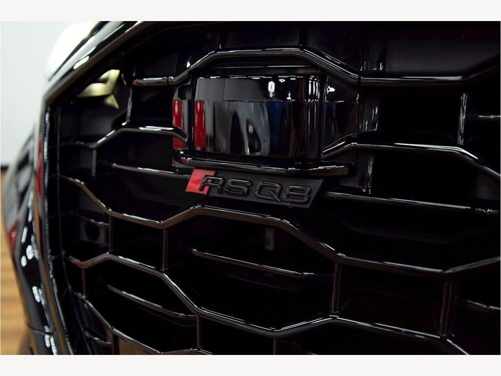 USED 2021 21 AUDI Q8 4.0 RS TFSI QUATTRO VORSPRUNG MHEV 5d 592 BHP PAN ROOF|SPORTS EXHAUST