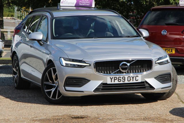 2019 69 Volvo V60 2.0 D4 MOMENTUM PLUS 5d 188 BHP