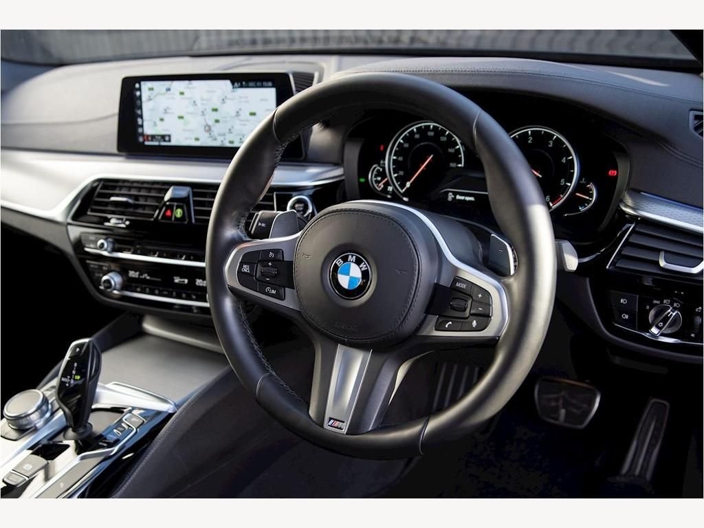 USED 2018 67 BMW 5 SERIES 3.0 530D M SPORT 4d 261 BHP 2 OWNERS|FULL BMW SH
